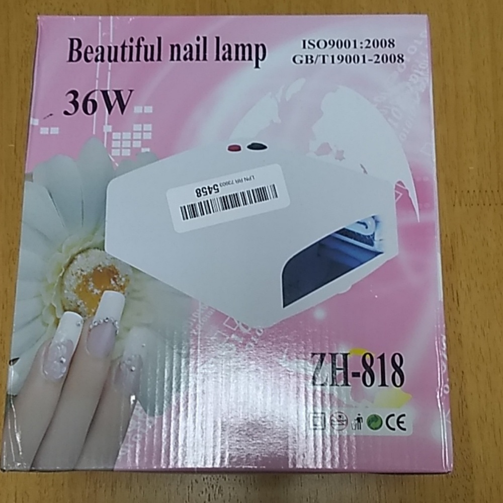 UV nail lamp